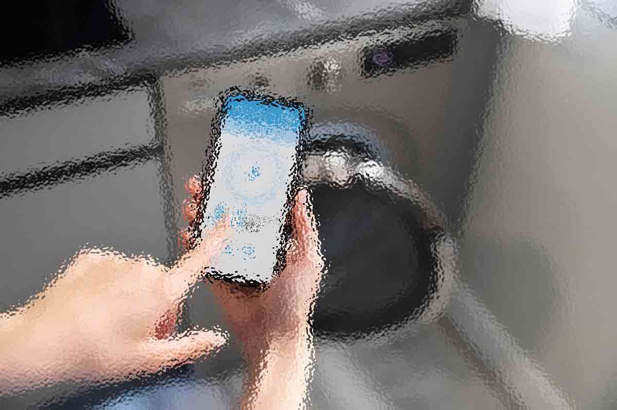 g12